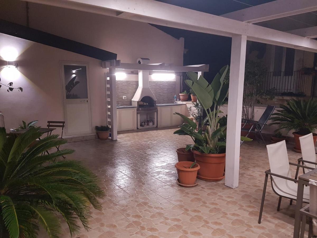 La Feluca Apartman Szirakúza Kültér fotó